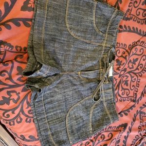 Shorts size 9